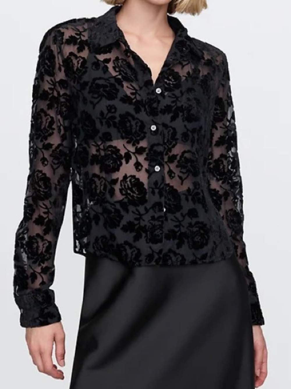 GAP Black Floral Burnout Cropped NWT Button-Down Blouse Velvet 90s Sheer Black